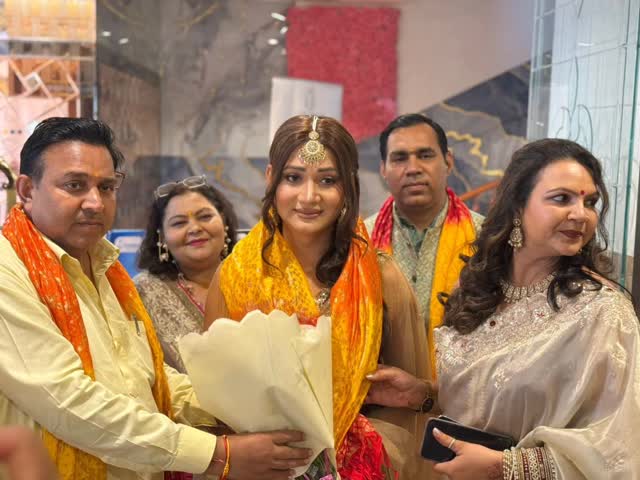 1st Shakti Award Ceremony
#astrology #somikaa #peeragarhi